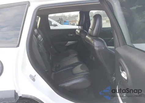 2018 Jeep Cherokee Trailhawk 4X4 from USA, damaged, VIN 1C4PJMBB3JD569064